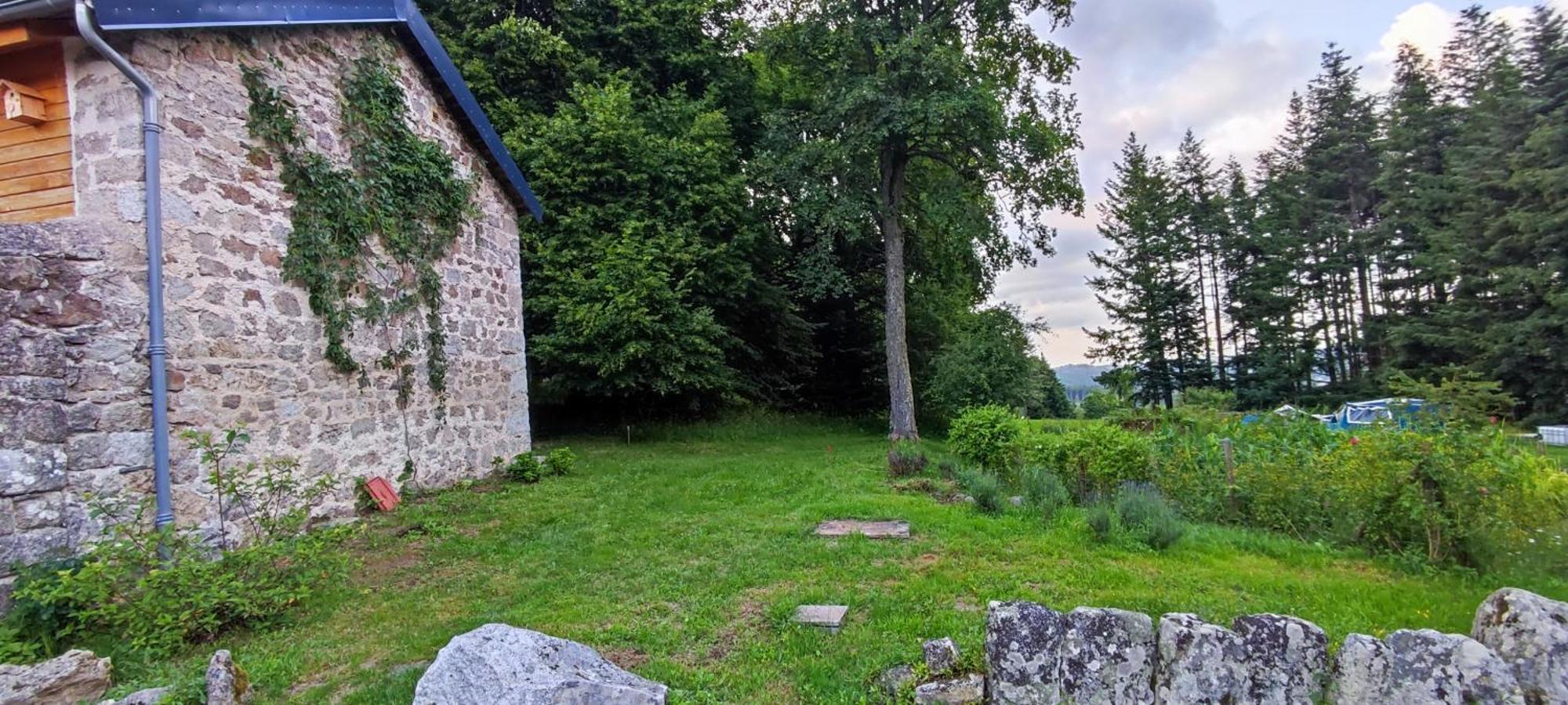Le Pre De Maulene Villa Tence Bagian luar foto